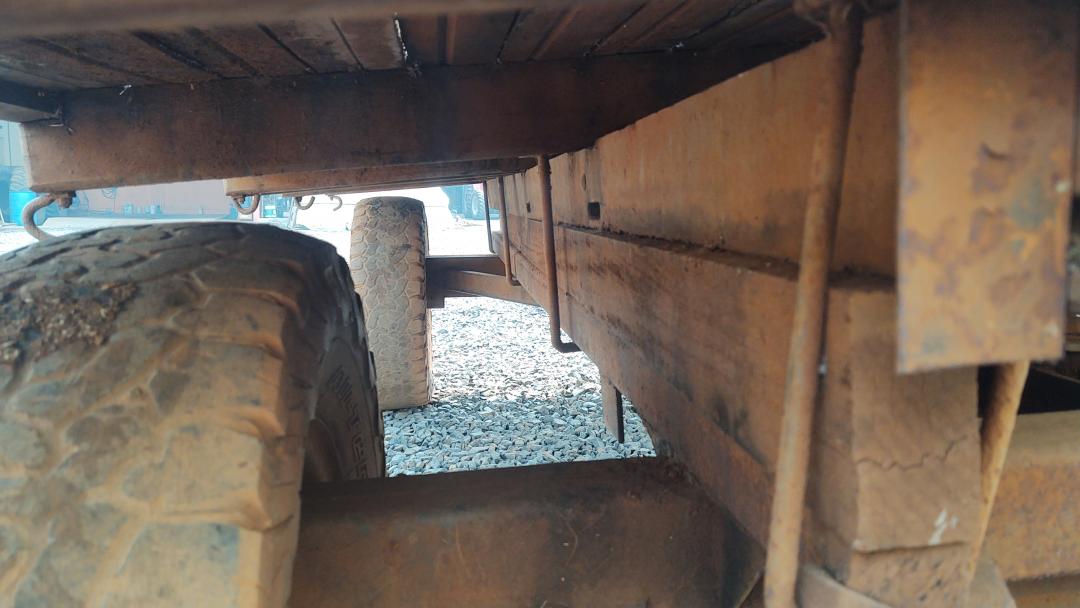 Carreta agrícola 4 ton com sobretampa